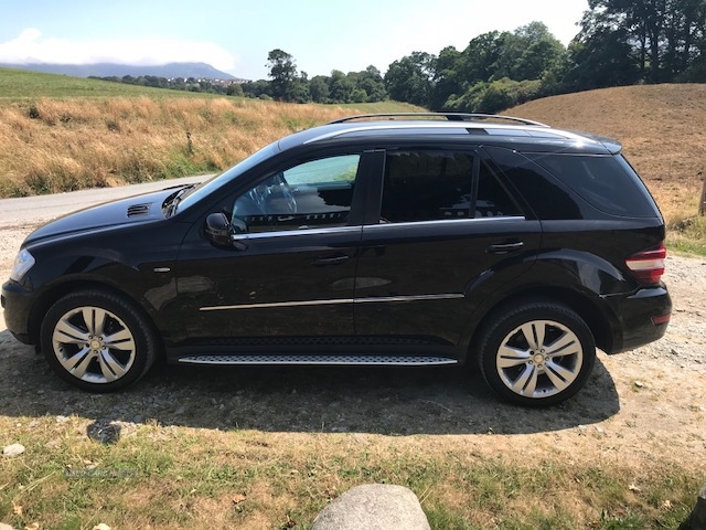 Mercedes M-Class ML 300 SPORT CDI BLUE-CY A **ONLY 59OOO MILES** in Down