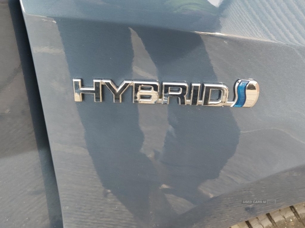 Toyota Auris ICON TSS HYBRD VVT- in Armagh