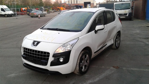 Peugeot 3008 1.6 e-HDi 115 Active II 5dr EGC in Armagh