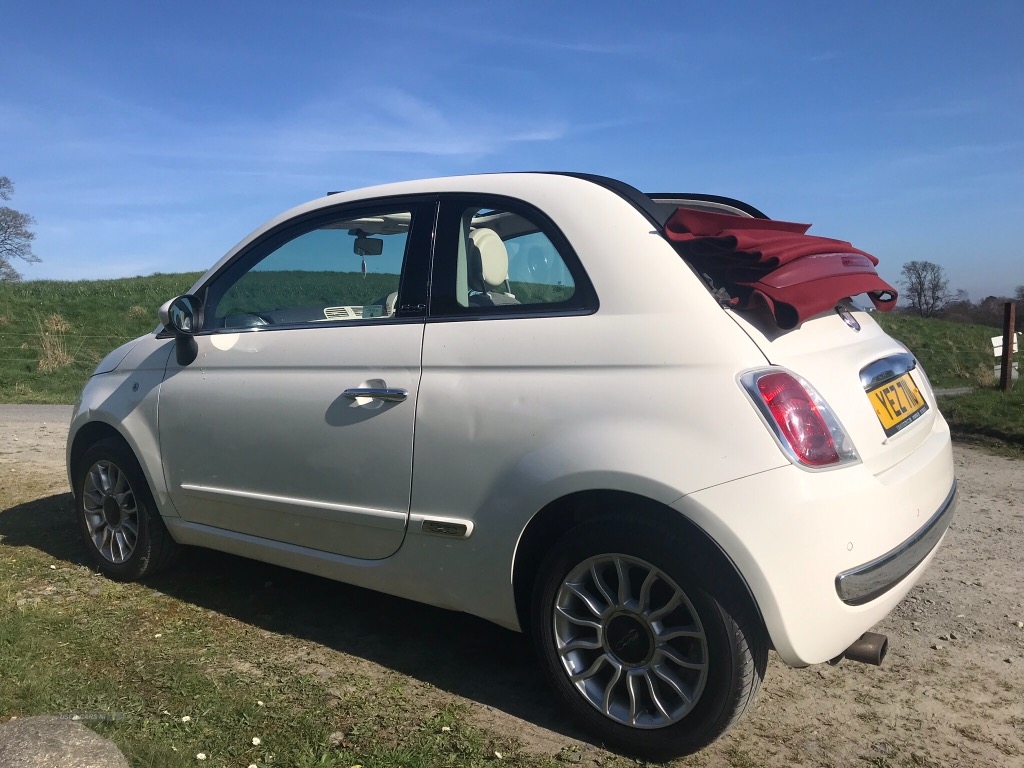 Fiat 500 1.2 Lounge 2dr [Start Stop] Convertible in Down