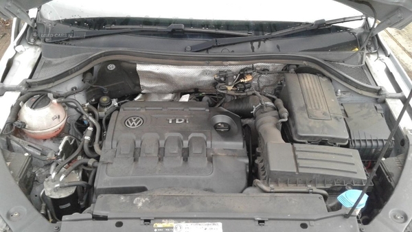 Volkswagen Tiguan 2.0 TDi BlueMotion Tech R Line 184 5dr DSG [NAV] in Armagh