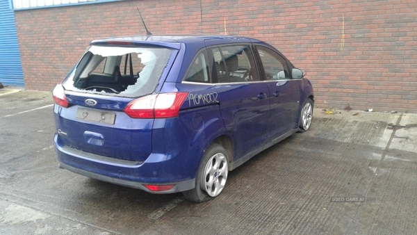 Ford Grand C-MAX 1.6 TDCi Zetec 5dr in Armagh