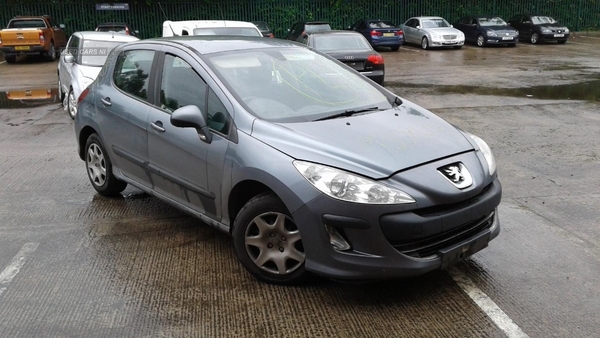 Peugeot 308 1.6 HDi 90 S 5dr in Armagh