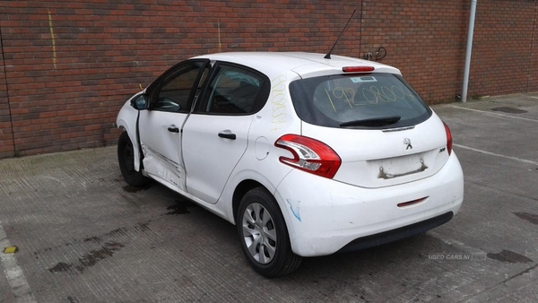 Peugeot 208 1.0 VTi Access 5dr in Armagh