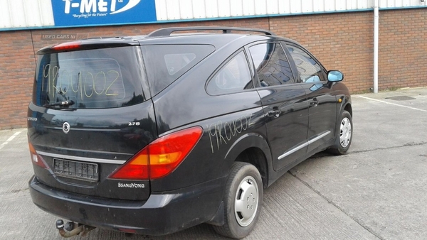 SsangYong Rodius (270) in Armagh