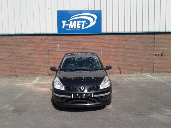Renault Clio 1.4 16V Expression 5dr in Armagh