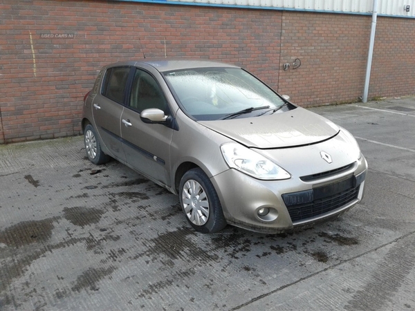 Renault Clio 1.5 dCi 86 Expression 5dr in Armagh