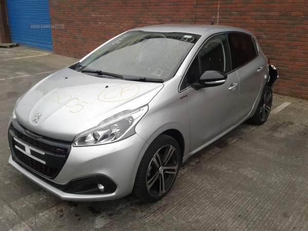 Peugeot 208 GT LINE BLUE HDI in Armagh