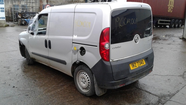 Vauxhall Combo 2300 L1H1 CDTI SS E in Armagh