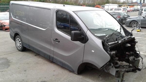 Renault Trafic LL29 BUSINESS + DC in Armagh