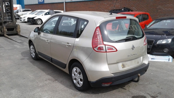 Renault Scenic EXPRESSION DCI 105 in Armagh