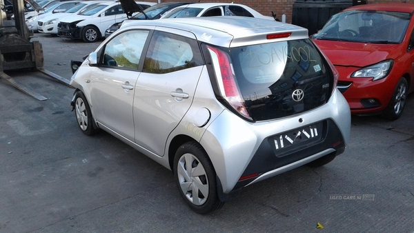 Toyota Aygo X-PLAY VVT-I in Armagh