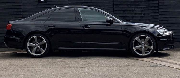 Audi A6 S LINE BLACK EDITION T in Down