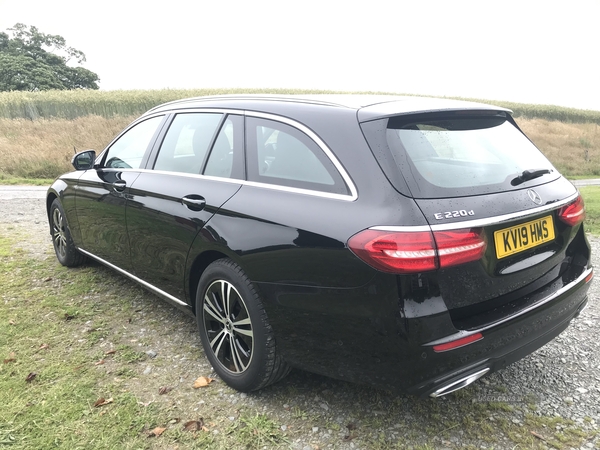 Mercedes E-Class 220 D SAUTO in Down