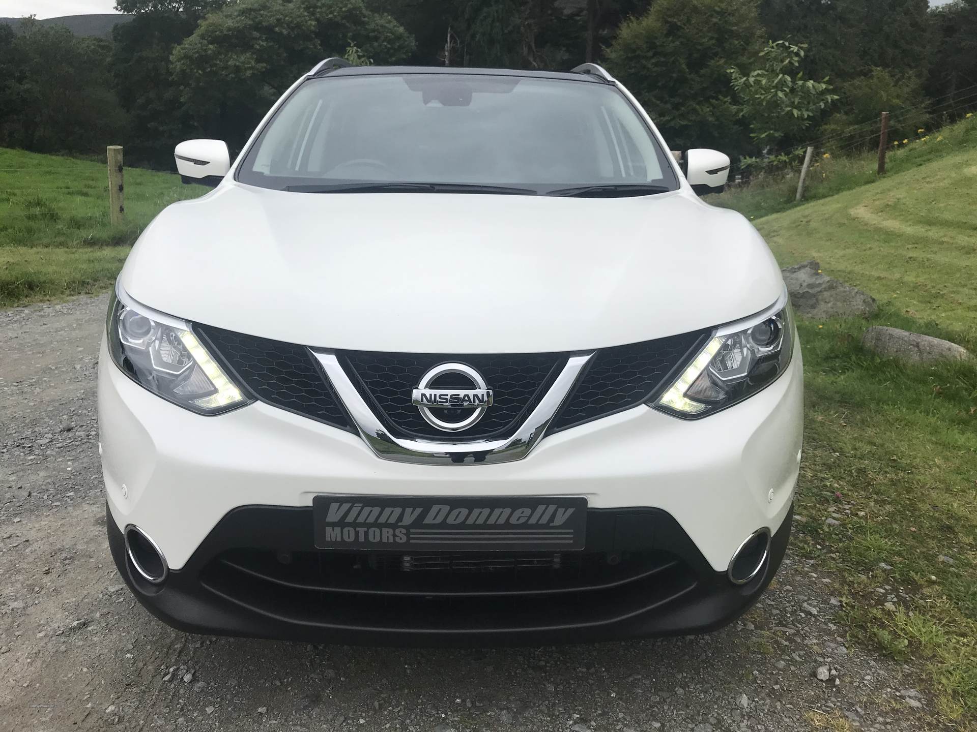 Nissan Qashqai TEKNA DCI CVT in Down