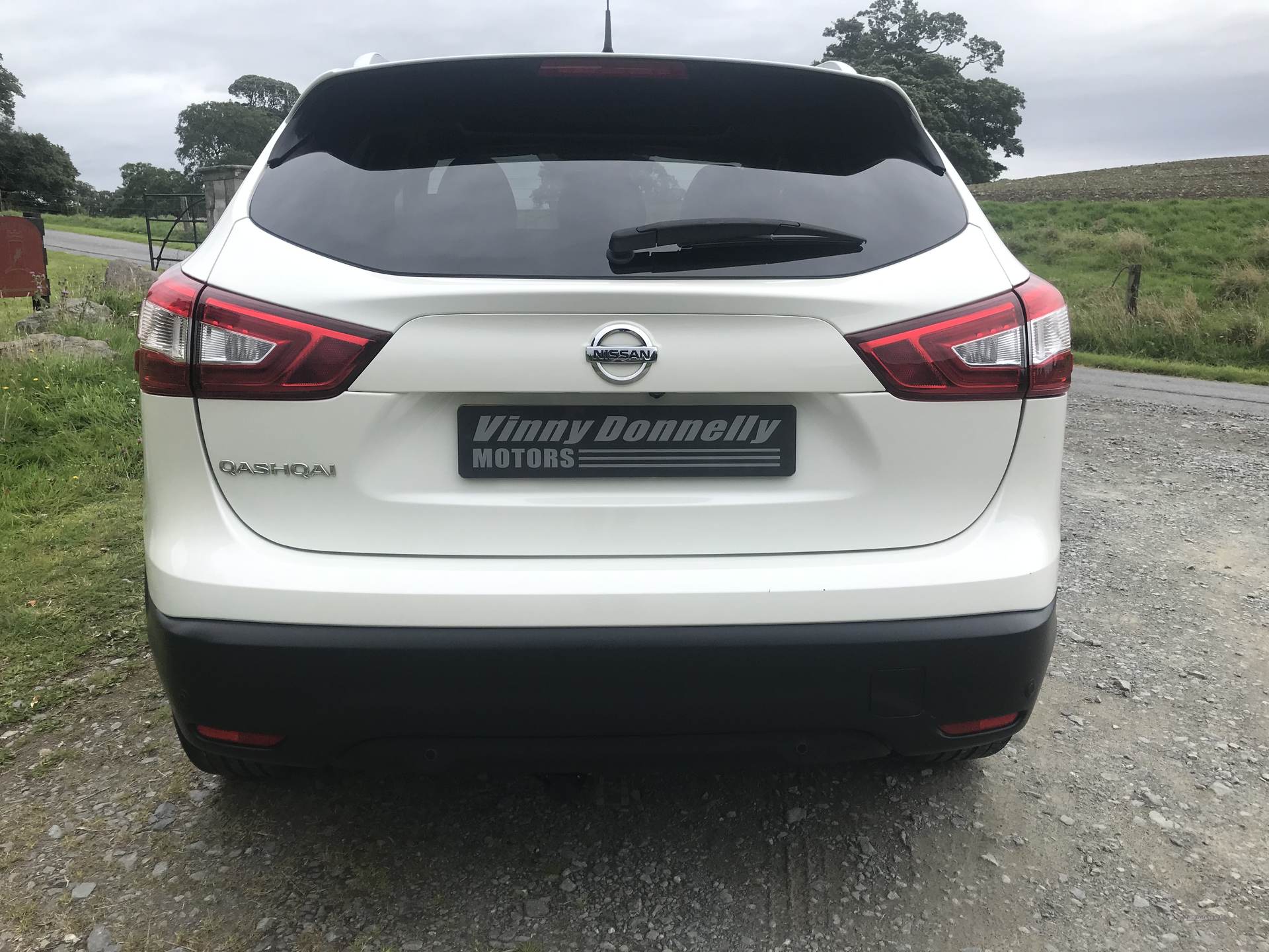 Nissan Qashqai TEKNA DCI CVT in Down