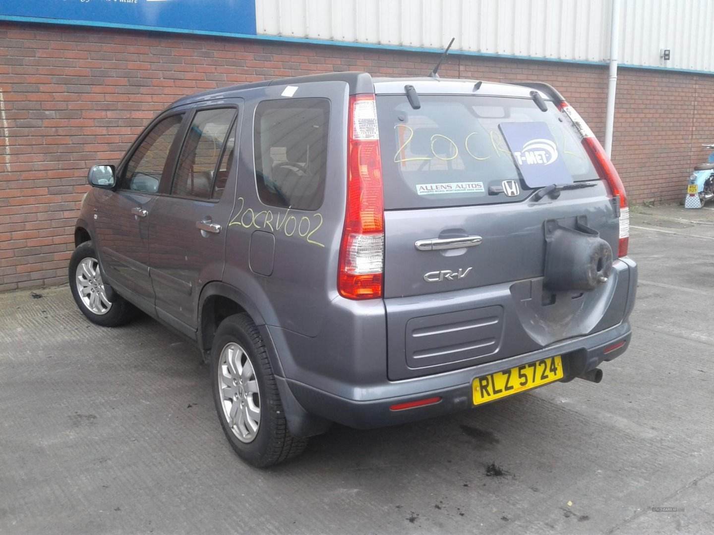 Feb 2006 Honda CR-V 