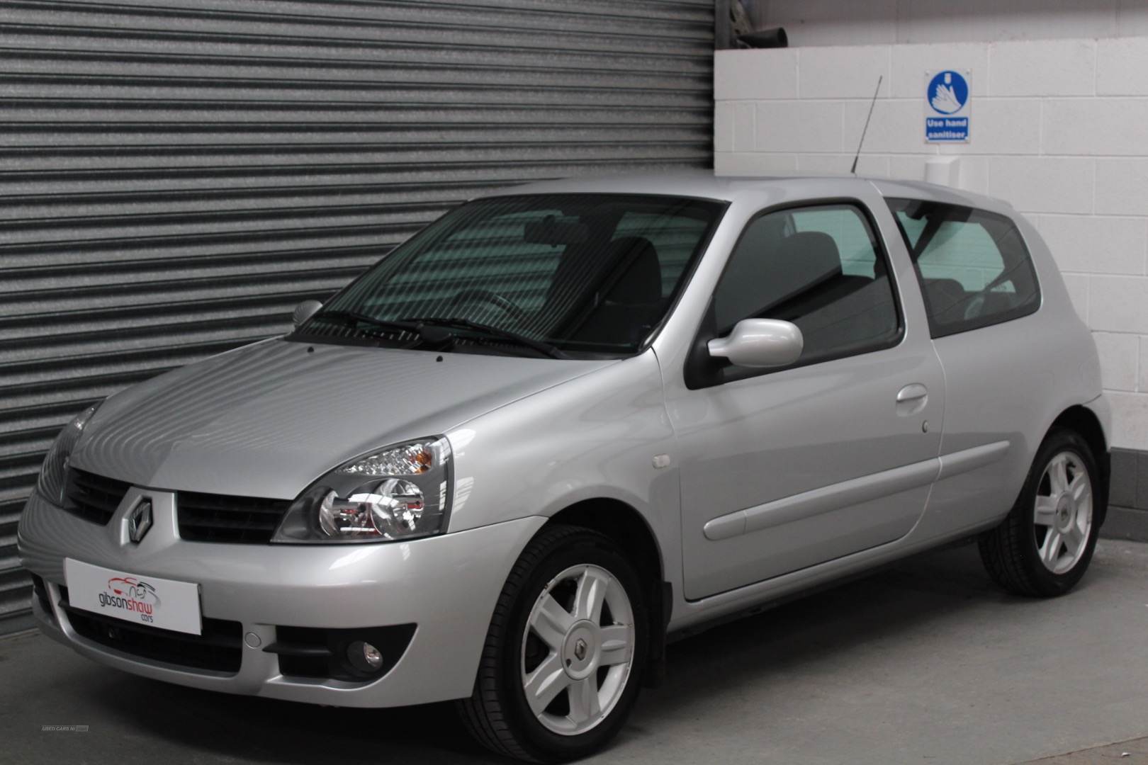 Renault Clio CAMPUS SPORT 16V in Antrim