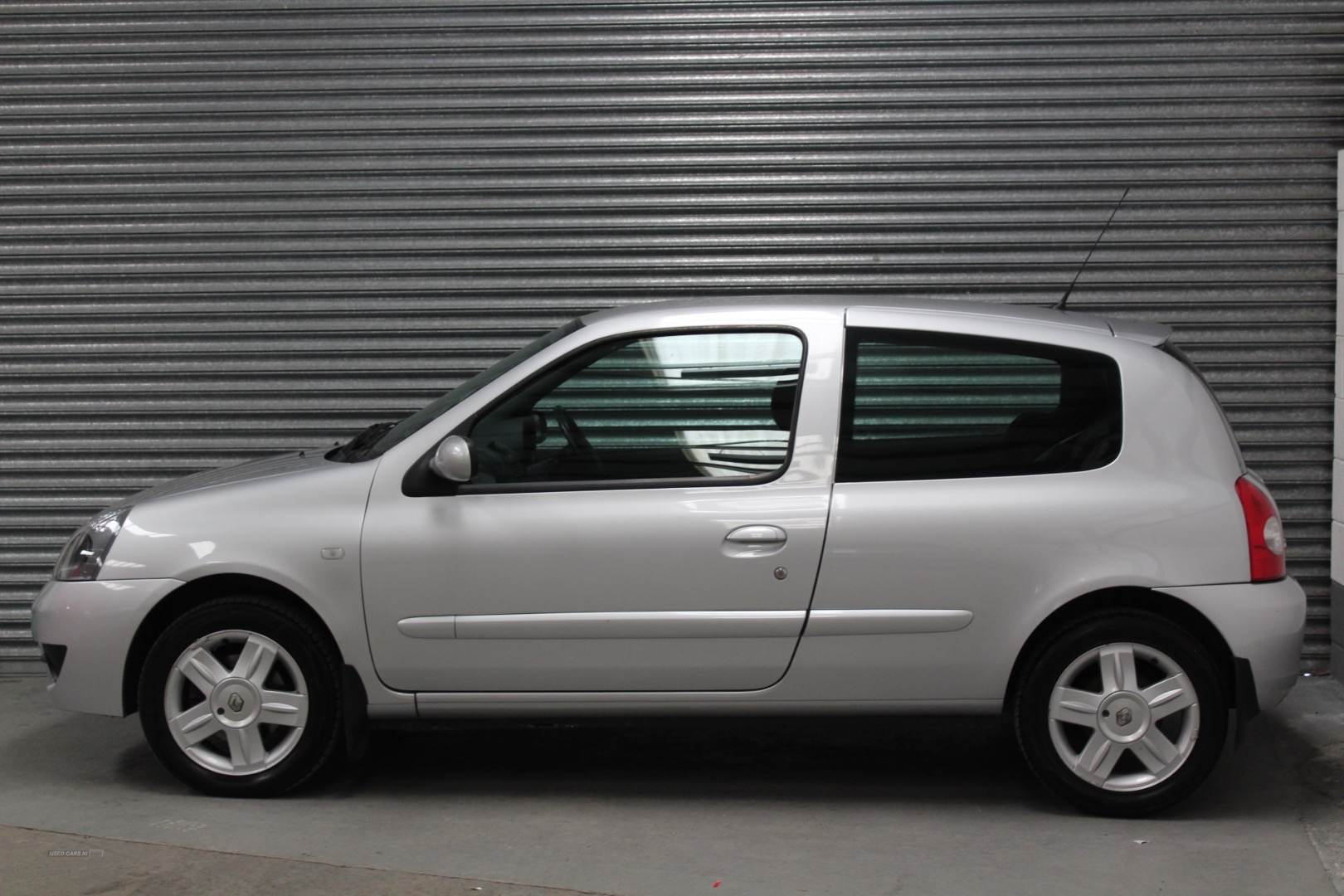 Used 2006 Renault Clio 1.2 16V Campus Sport 2007 3dr For Sale