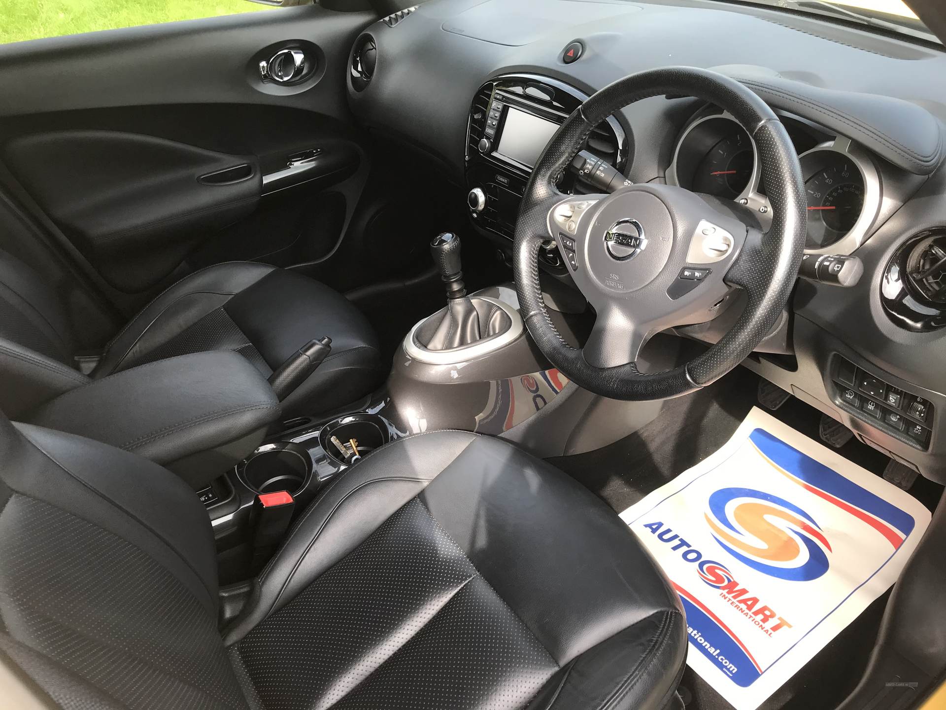 Nissan Juke TEKNA DCI in Down