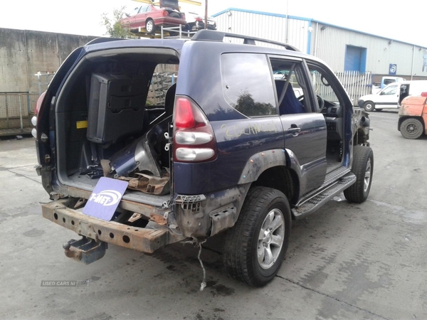 Toyota Land Cruiser LC3 D-4D in Armagh