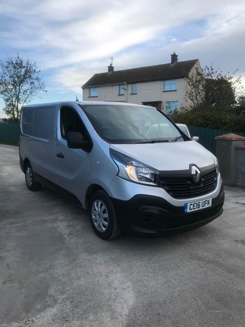 Renault Trafic SL27 BUSINESS ENER in Down