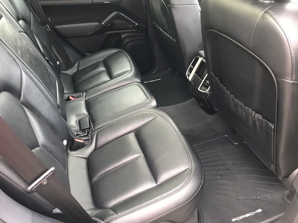 Porsche Cayenne S Diesel Tiptronic in Down