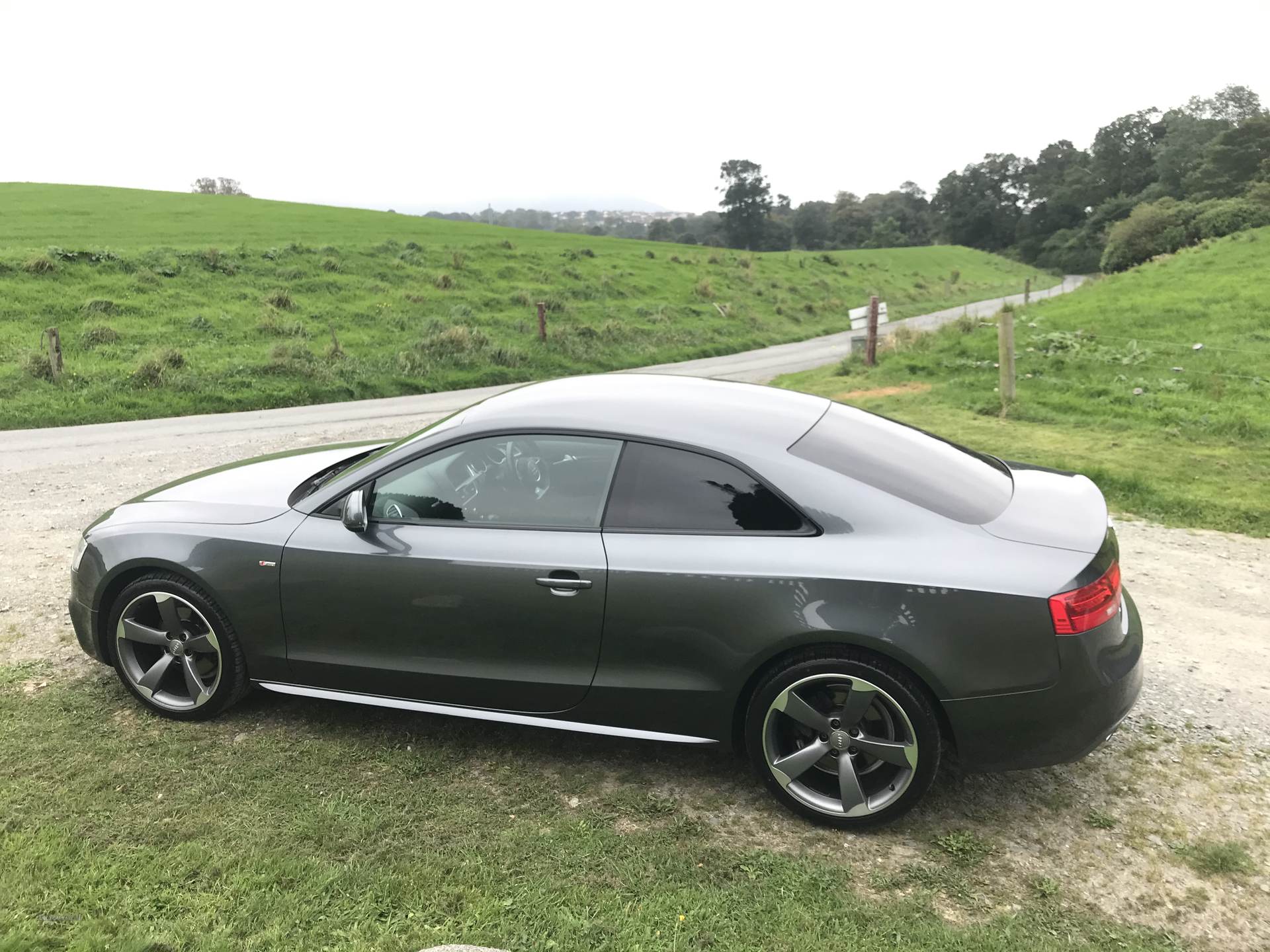 Audi A5 S LINE BLACK EDITON TD in Down