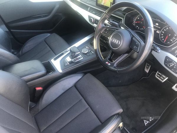 Audi A4 S LINE TDI S-A in Down