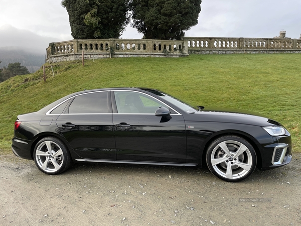 Audi A4 S LINE 35 TDI S-A in Down