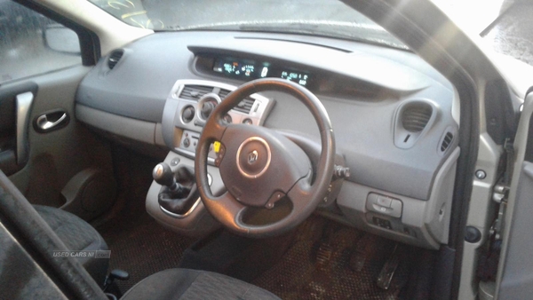 Renault Scenic DYN DCI 106 in Armagh
