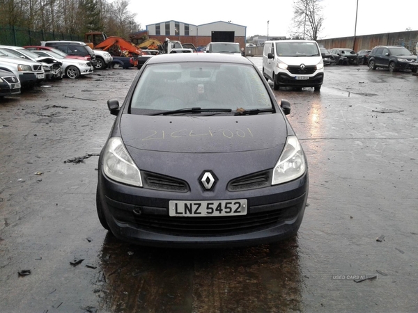 Renault Clio EXPRESSION DCI 68 in Armagh
