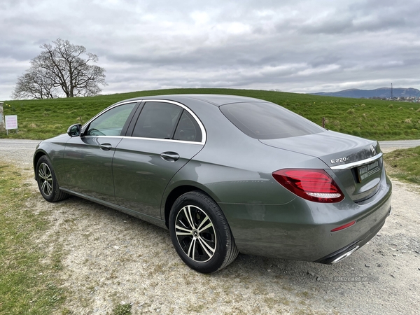 Mercedes E-Class 220 D SAUTO in Down