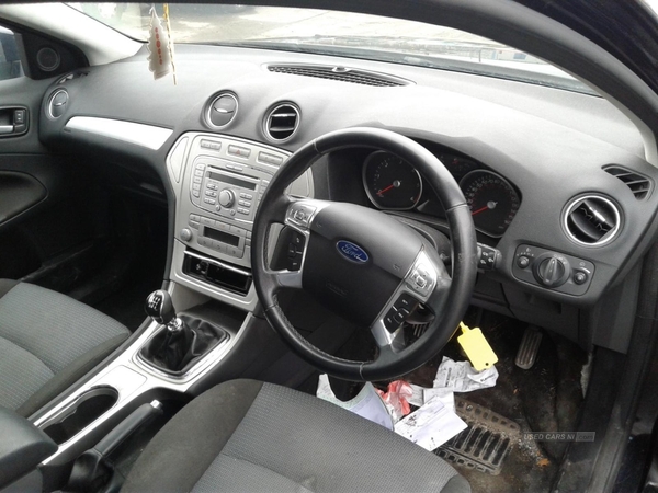 Ford Mondeo ZETEC TDCI 125 in Armagh