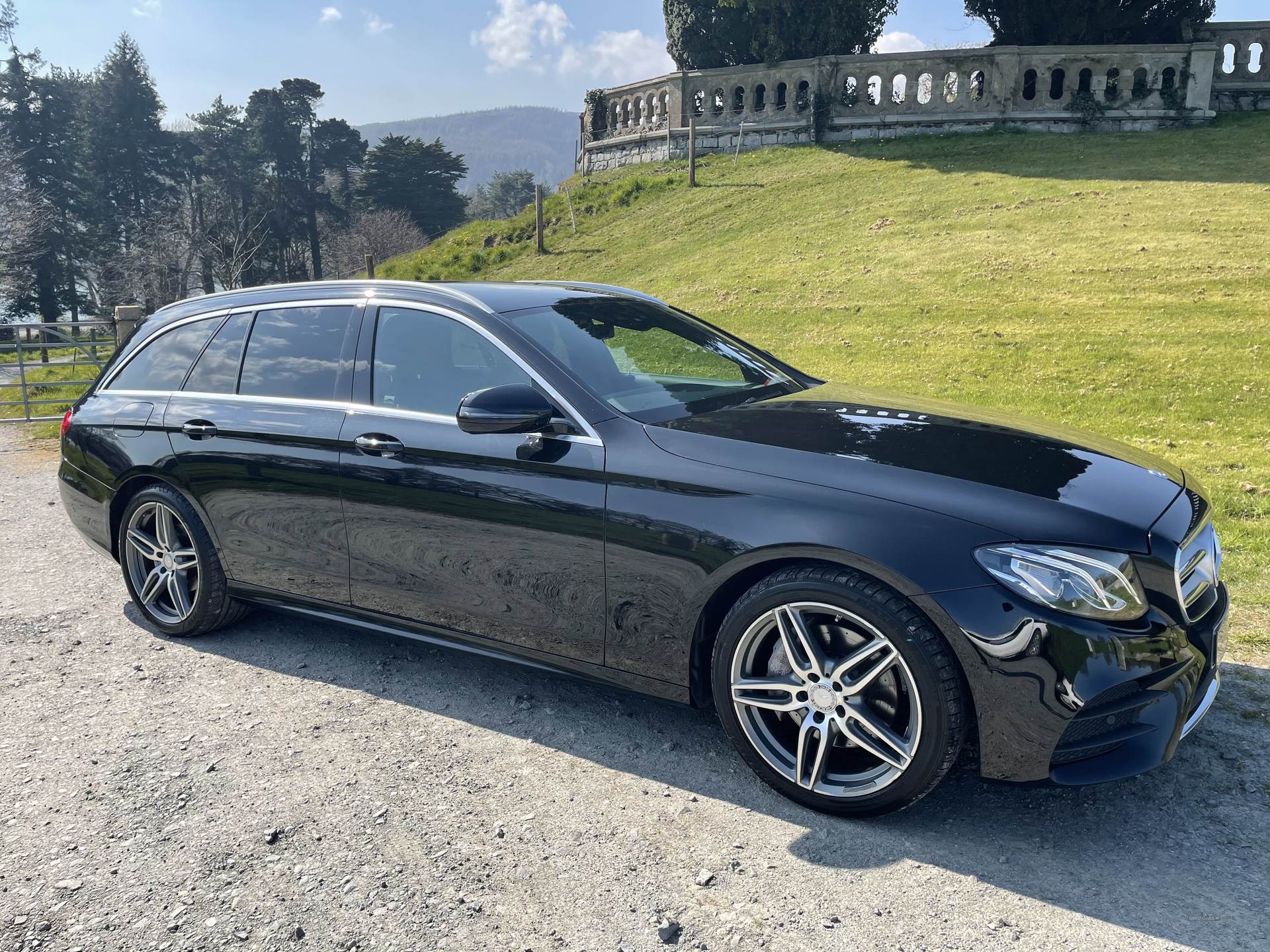 Mercedes E-Class 220 D AMG LINAUTO in Down