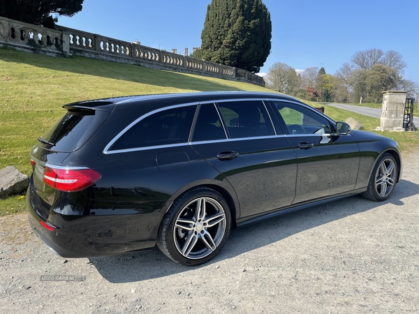 Mercedes E-Class 220 D AMG LINAUTO in Down