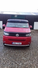 Volkswagen Transporter Shuttle Bus