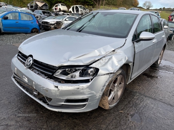 Volkswagen Golf MATCH 1.6 TDI BLUEMOTION CLH in Down