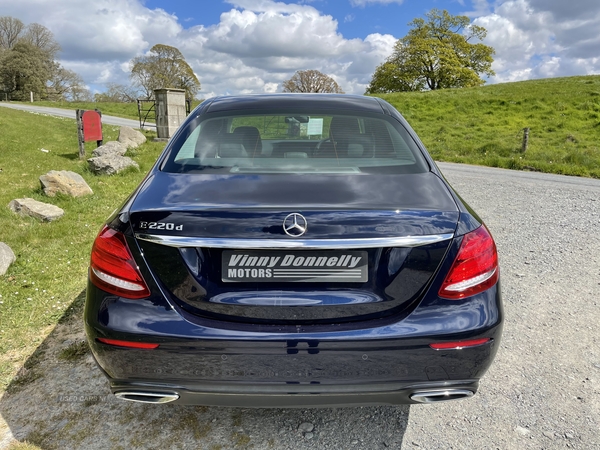 Mercedes E-Class 220 D SAUTO in Down