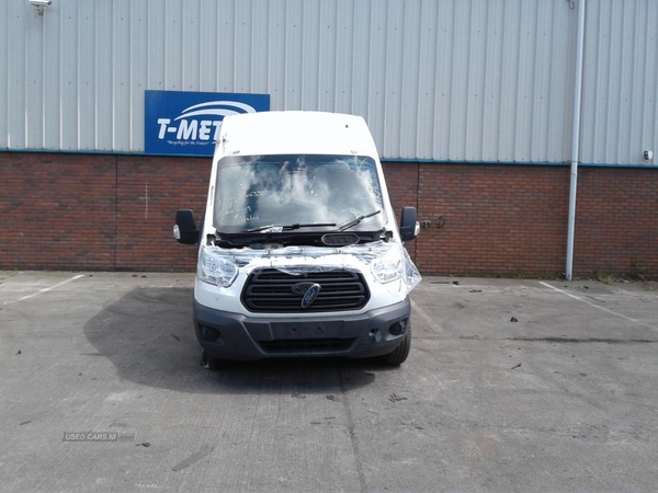 Ford Transit 350 in Armagh