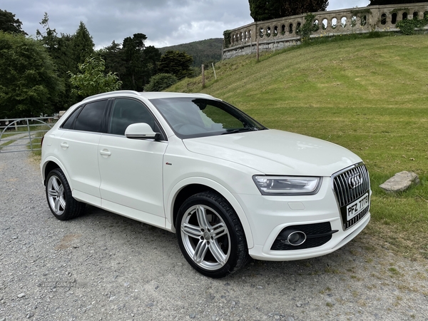 Audi Q3 S LINE TDI in Down