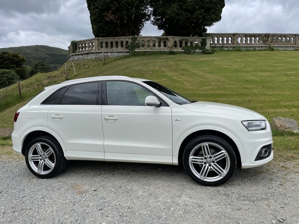 Audi Q3 S LINE TDI in Down