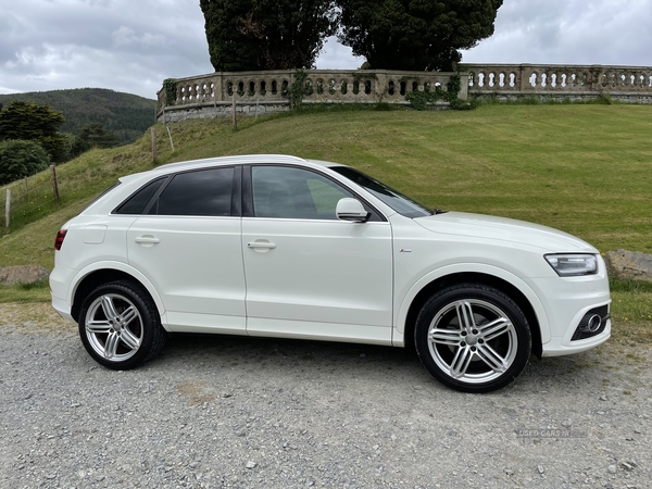 Audi Q3 S LINE TDI in Down