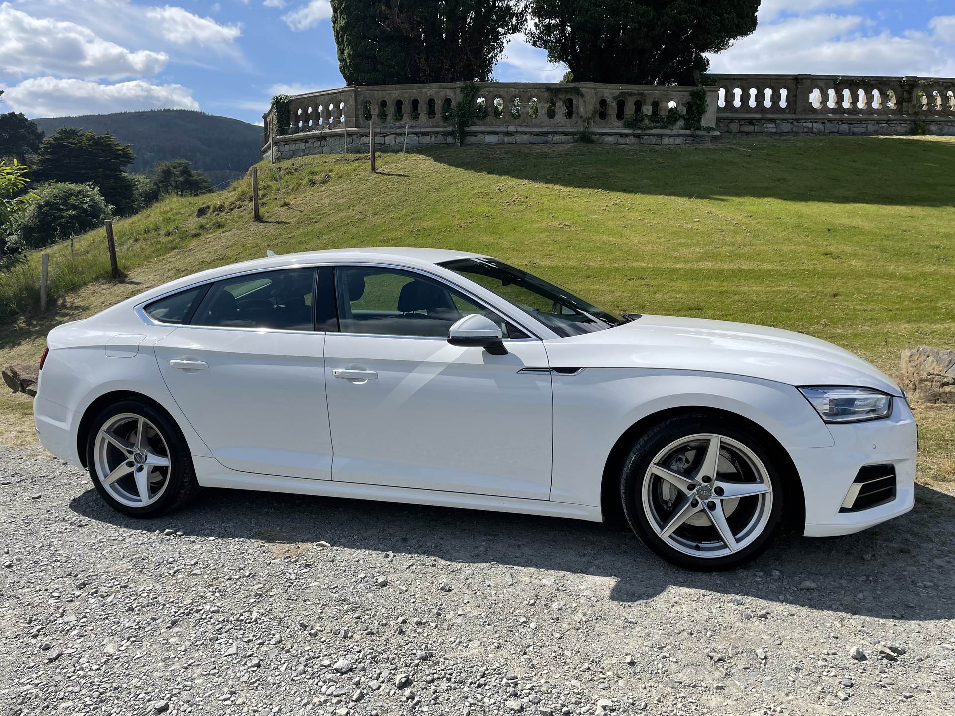 Audi A5 SPORT 40 TDI S-A in Down