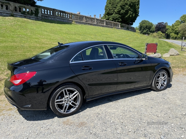 Mercedes CLA-Class 180 AMG LINE EDITION in Down