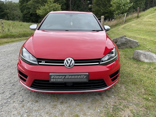 Volkswagen Golf R DSG in Down