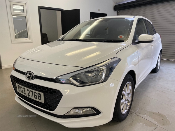 Hyundai i20 SE MPI in Down
