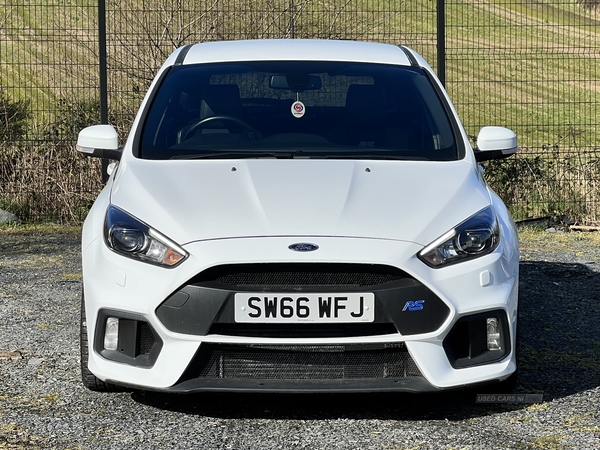 Ford Focus RS in Down