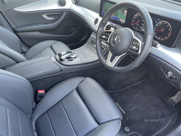 Mercedes E-Class SALOON in Down