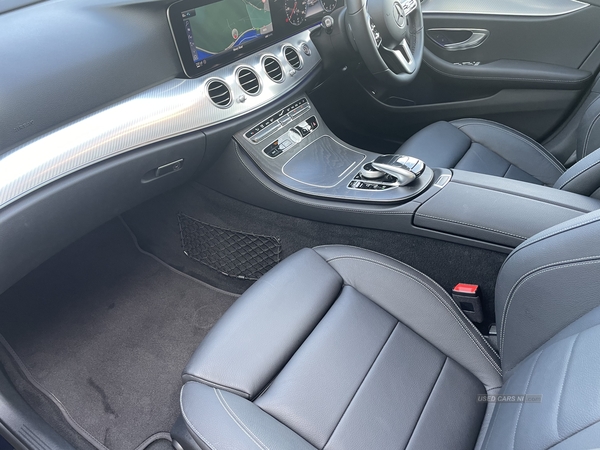 Mercedes E-Class SALOON in Down